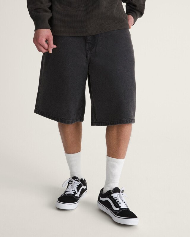 Bermuda Check-5 Baggy Denim Short Washed Black