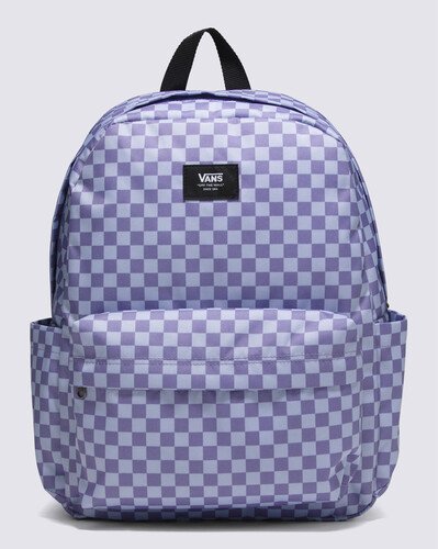 A Mochila Purple Haze é uma das favoritas por um bom motivo. Esta mochila clássica apresenta um design multifuncional de dois bolsos com um organizador na frente, um bolso interno deslizante, capa para notebook que se adapta para notebook de até 15 polegadas e bolso para garrafa de água. Um padrão de estampa em checkerboard e detalhes tradicionais como aplicação de etiquetas, dão um toque a este design icônico de uma forma que só a Vans pode fazer. A equipe da Vans definiu metas ambiciosas de sustentabilidade. Grandes ou pequenas, todos os esforços se somam a uma mudança positiva. Para ganhar o logotipo do globo Checkerboard, pelo menos 30% do produto deve ser feito de um ou uma combinação de materiais reciclados, renováveis ??e/ou regenerativos.