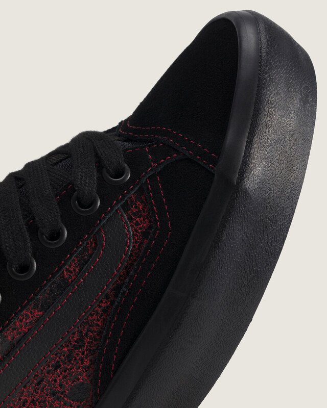 Tênis Skate Old Skool 36+ Halloween Saw Red Black