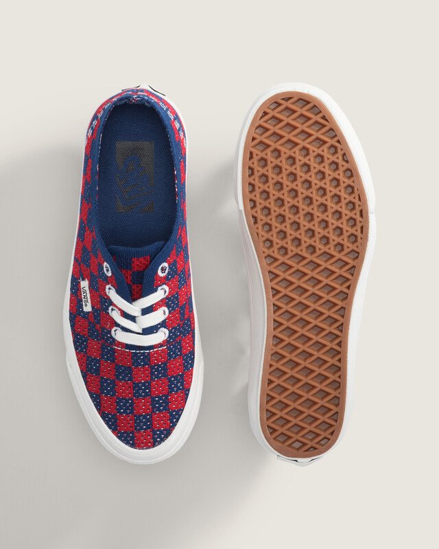 Tênis Authentic Lx Punk Check Red Blue