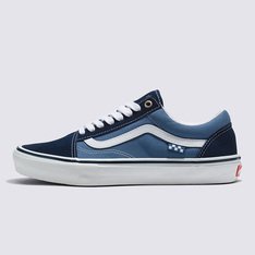 Skate Classics: Ultra resistência no interior para a prática do skate. Completamente redesenhada para o skate moderno, a coleção Skate Classics oferece mais do que os skatistas precisam para permitir evolução máxima. Com cabedal de camurça e lona, o Tênis Skate Old Skool Navy White oferece a aparência icônica que você deseja, trazendo todos os benefícios de desempenho que os skatistas exigem.