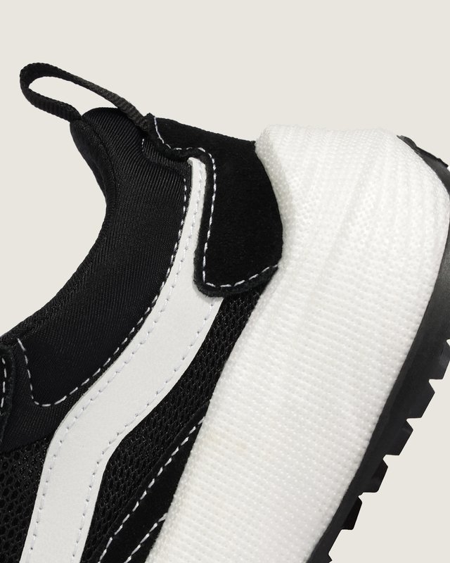Tênis Ultrarange Neo 2.0 Black White