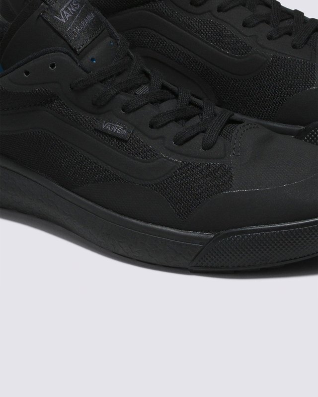 Tênis Ultrarange Exo Black Black Vans