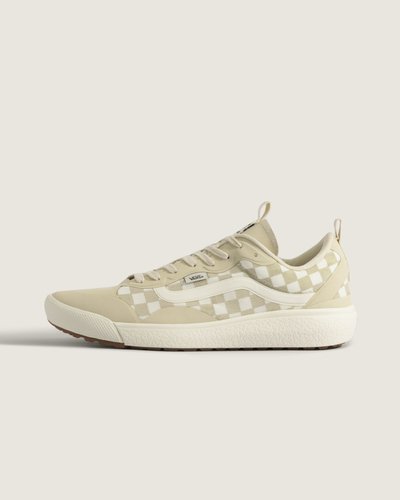 Sempre pronto para o inesperado. O que significa estar “pronto para tudo”? Com o Tênis Ultrarange Exo Mte Checkerboard Cream, você certamente descobrirá. Este modelo não só resiste à viagem, mas também o mantém confortável nas situações mais desconfortáveis. Construído com materiais de edição especial, detalhes RapidWeld atualizados, uma parte superior respirável inspirada no Old Skool e uma biqueira e formato do antepé de borracha renovados, ele foi projetado para proporcionar um ajuste ideal sem sacrificar o DNA do design da Vans, este é o UltraRange evoluído.