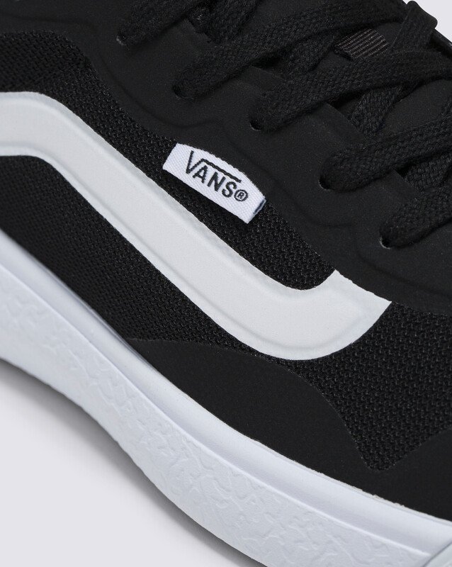 Tênis Ultrarange Exo Black White