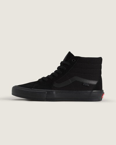 Skate Classics: Ultra resistência no interior para a prática do skate. Completamente redesenhada para o skate moderno, a coleção Skate Classics oferece mais do que os skatistas precisam para permitir evolução máxima. O cabedal de camurça e lona do Tênis Skate Sk8-Hi Black Black oferece a aparência icônica que você deseja, trazendo todos os benefícios de desempenho que os skatistas exigem. Das subcamadas reposicionadas Duracap™ e palmilhas Popcush™ ao composto de borracha SickStick™, o tênis de skate tem cano alto e foi desenvolvido para suportar o impacto diário da prática de skate, mantendo você confortável entre as sessões. O modelo traz a nova etiqueta em checkerboard tradicional na lateral.