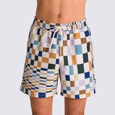 O Primary Print 17" Elastic Boardshorts é uma versão moderna de um short de surf clássico. Este short resistente à água possui cintura elástica com cordão que proporciona conforto o dia todo dentro e fora da água, exibe estampa em checkerboard por toda a peça, bolsos nas costuras laterais e passador para chave para maior segurança.

Nossa equipe traçou metas ambiciosas de sustentabilidade. Grandes ou pequenos, todos os nossos esforços se somam a mudanças positivas. Para poder estampar o logotipo VR3 Checkerboard Globe, pelo menos 30% do produto deve ser feito de materiais reciclados ou por uma combinação de materiais reciclados, renováveis e/ou regenerativos.

• Tecido 100% poliéster
• Cintura elástica com cordão
• Bolsos nas costuras laterais da frente
• Passador para chave
• Etiqueta tecida da Vans®
• Resistente à água
• Comprimento da parte externa da perna: 43 cm
• Caimento: Solto
• Modelo veste tamanho M


Para saber mais sobre a Vans e sua jornada rumo ao uso de materiais sustentáveis, acesse o site vans.com.br/sustentabilidade.