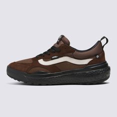 Um jeito sustentável de se preparar para o inesperado. Aqui, ali, em qualquer lugar. Combinando o conforto e a versatilidade do UltraRange com as diretrizes de design VR3 da Vans, o Tênis Ultrarange Neo Vr3 Digital Dementia Potting Soil Black ajuda você a explorar os momentos inesperados do dia com escolhas sustentáveis ao longo da jornada. A equipe da Vans traçou metas ambiciosas de sustentabilidade. Grandes ou pequenos, todos os esforços se somam para mudanças positivas. Para poder estampar o logotipo VR3 Checkerboard Globe, pelo menos 30% do produto deve ser feito de materiais reciclados ou por uma combinação de materiais reciclados, renováveis e/ou regenerativos. Para saber mais sobre a Vans e sua jornada rumo ao uso de materiais sustentáveis, visite o site vans.com.br/sustentabilidade.