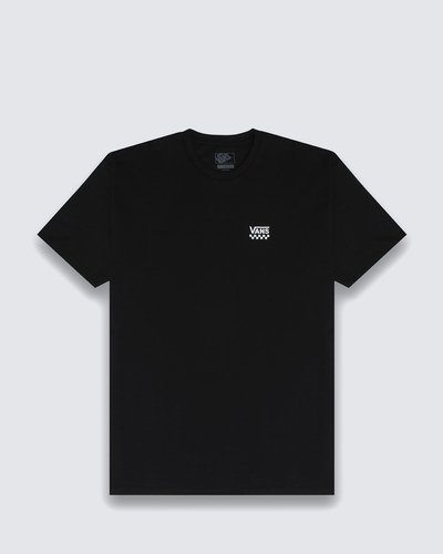 Conforto e estilo andam juntos. A Camiseta Left Chest Logo Ii Ss Black carrega autenticidade Vans por onde passa. Proporcionando conforto e sensação de leveza ao vestir, a camiseta masculina tem modelagem clássica, permitindo maior mobilidade tanto para uso em propostas casuais ou na prática de esportes de ação. Confeccionada em algodão com fio 20.1 na cor preta, apresenta estampa frontal com assinatura Vans em “Drop V” e em checkerboard na altura do peito do lado esquerdo, em silk à base d’água.
