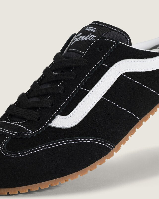 Tênis Super Lowpro Mule Black White | Vans