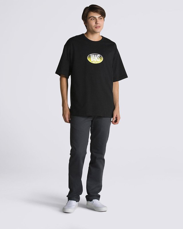 Camiseta Off The Wall Gradient Logo Loose Ss  Sk8 Weareaway Black