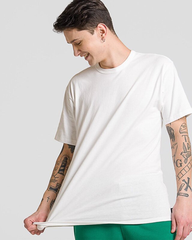 Camiseta Off The Wall Ii Seasonal Hero: Authentic White