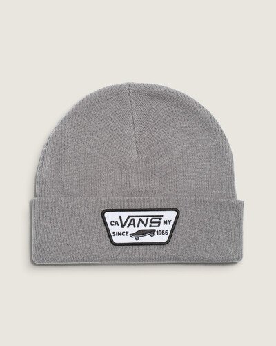 O gorro Vans imprime atitude e vai além de um simples acessório de proteção. O estilo de quem usa o gorro não se limita nem se prende às regras, tornando a peça desejo favorita, fazendo parte do seu Lifestyle. Além de proteger em dias frios, o seu visual icônico representa uma identidade forte e marcante, impossível de confundir. A Touca Milford Beanie Heather Grey é confeccionada em 100% acrílico. Na cor cinza, o modelo possui 15cm de comprimento e traz aplicação frontal de patch bordado com assinatura do skate tradicional Vans “Off The Wall”. Versátil, ele carrega toda autenticidade de Vans para o seu estilo, que é único e totalmente original.