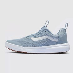 Uma nova adição à família Vans, o UltraRange Rapidweld foi a solução para a necessidade de nossos atletas de alto nível por um tênis versátil que proporcionasse conforto em longas viagens ao redor do mundo. Apresentando um composto de entressola UltraCush atualizado, que oferece o máximo em conforto e amortecimento, além de uma confecção de encaixe em forma de meia LuxLiner com partes internas sem costura para reduzir peso, atrito e pontos quentes, o Tênis Ultrarange Rapidweld Dusty Blue apresenta uma estética limpa que o levará aonde quiser. Feito com cabedais de camurça sintética e tecido respirável, possui solado durável de borracha co-moldada e minitratorada para reduzir a cola e melhorar o acabamento.
Características do produto: 
• Composto da entressola UltraCush atualizado; 
• Confecção de encaixe em forma de meia LuxLiner sem costura; 
• Tecnologia sem costura avançada Rapidweld; 
• Cabedal de camurça sintética e tecido respirável; 
• Solas co-moldadas de borracha minitratorada;
• Tintas e colas à base de água.