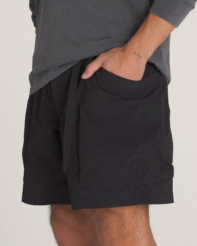 Bermuda Mte Trek Guide Black
