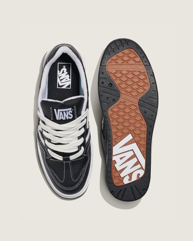 Tênis Upland Black White