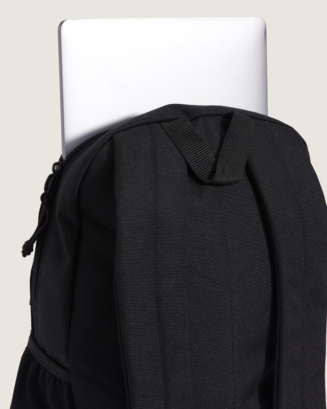MOCHILA OFF THE WALL SKATEPACK BLACK | Vans