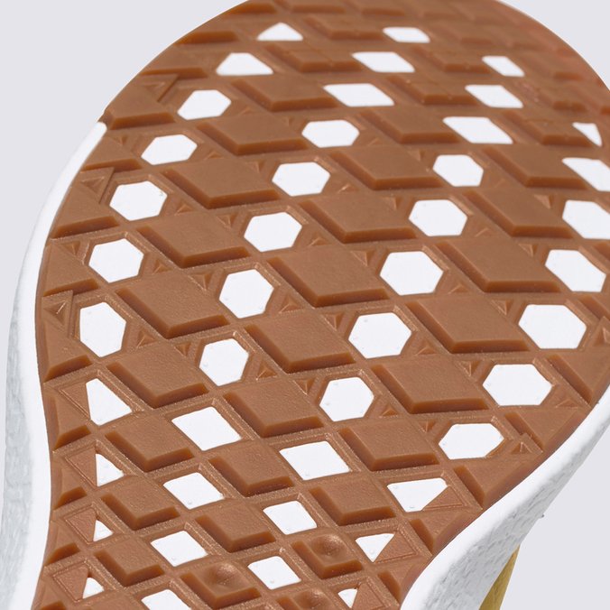 Tênis Ultrarange Exo Ochre